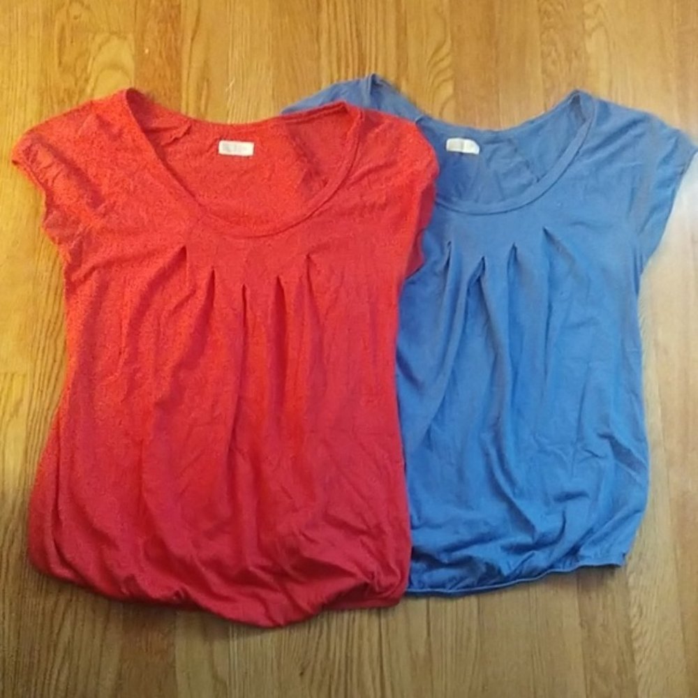 OLD NAVY LOT OF 2 MATERNITY TOPS T-SHIRTS LAYERING PRENGANCY SZ XS